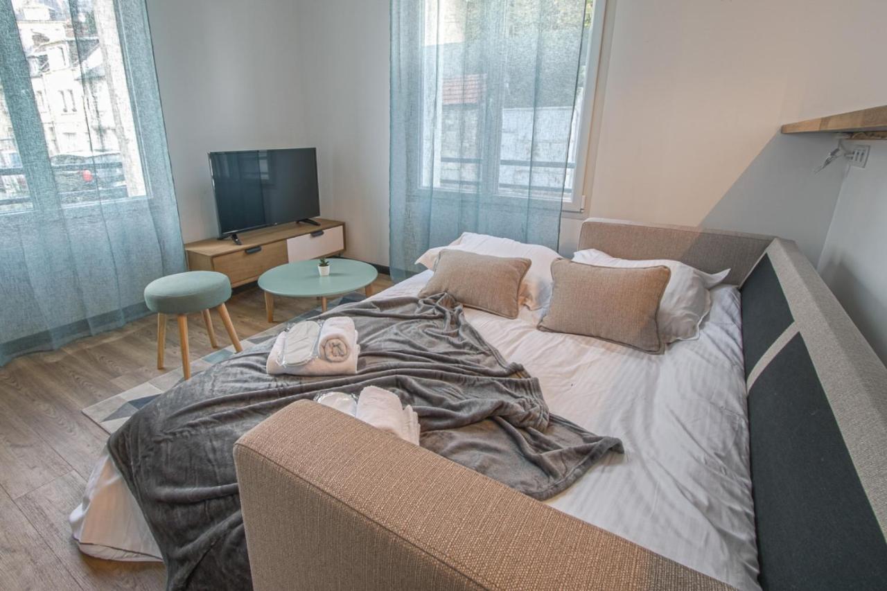 Douces Nuits Caennaises - Parking Prive Inclus, Centre Ville Exterior foto